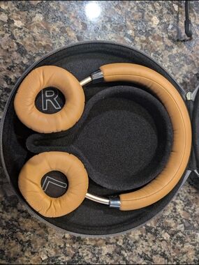 Puro Sound Labs BT2200 Volume Limiting Headphones For Kids